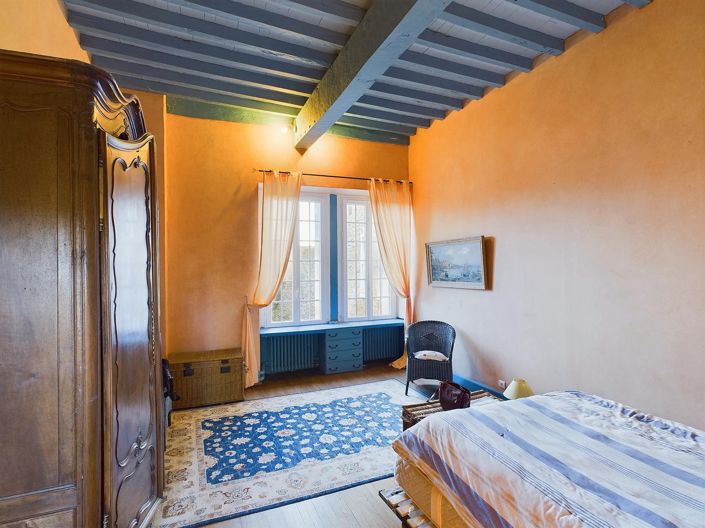 Image No.8-9 Bed House for sale