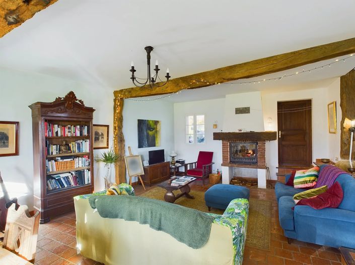 Image No.7-4 Bed House for sale