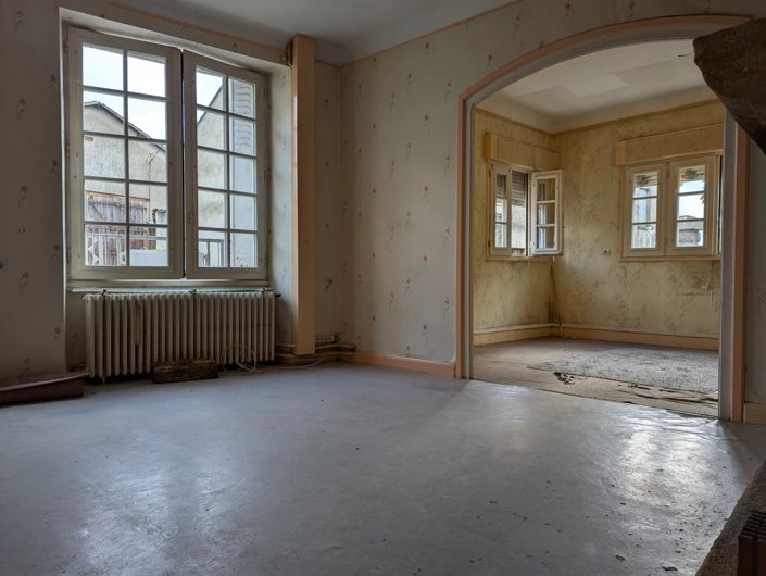 Image No.6-4 Bed Village House for sale