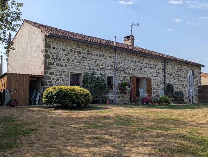 Image No.1-3 Bed Village House for sale