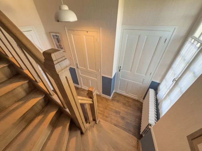 Image No.10-3 Bed House for sale