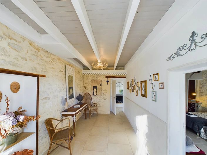 Image No.9-7 Bed House for sale