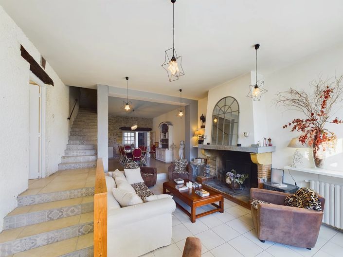 Image No.10-7 Bed House for sale