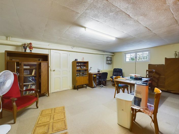 Image No.14-5 Bed House for sale