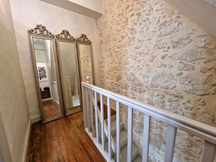 Image No.10-4 Bed House for sale