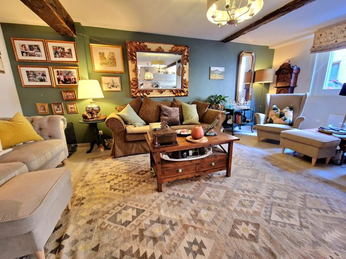 Image No.3-4 Bed House for sale