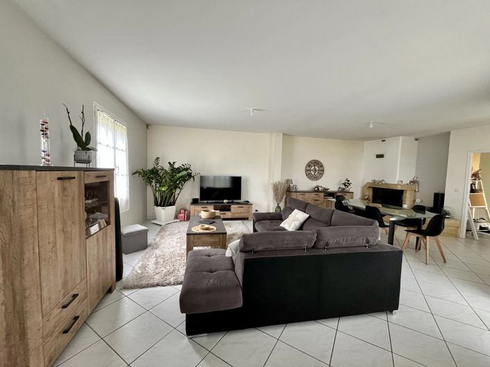 Image No.4-3 Bed House for sale