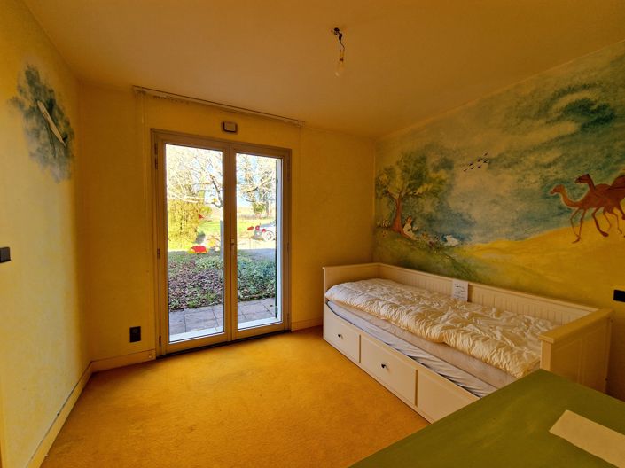 Image No.9-3 Bed House for sale