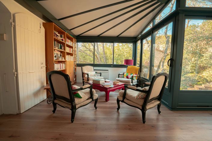 Image No.13-6 Bed House for sale