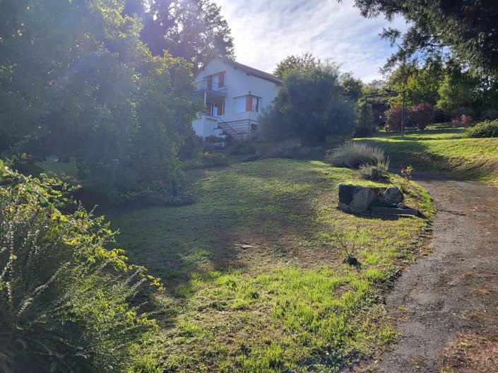 Image No.1-2 Bed House for sale