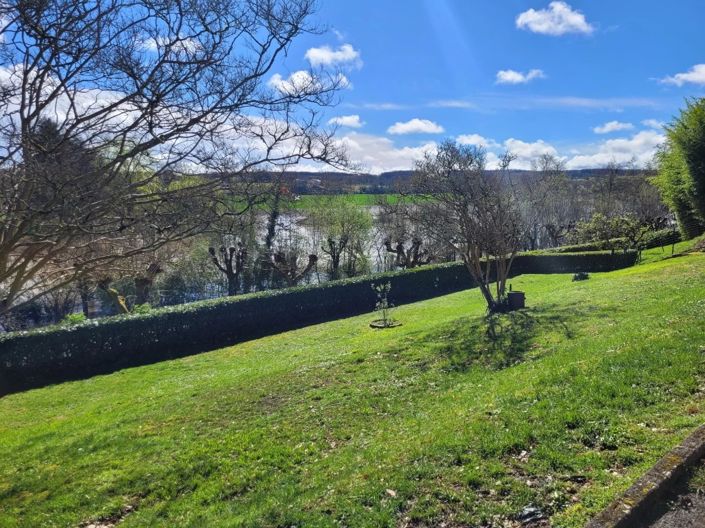 Image No.15-2 Bed House for sale