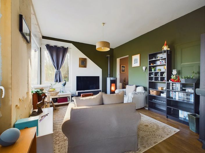 Image No.4-2 Bed House for sale