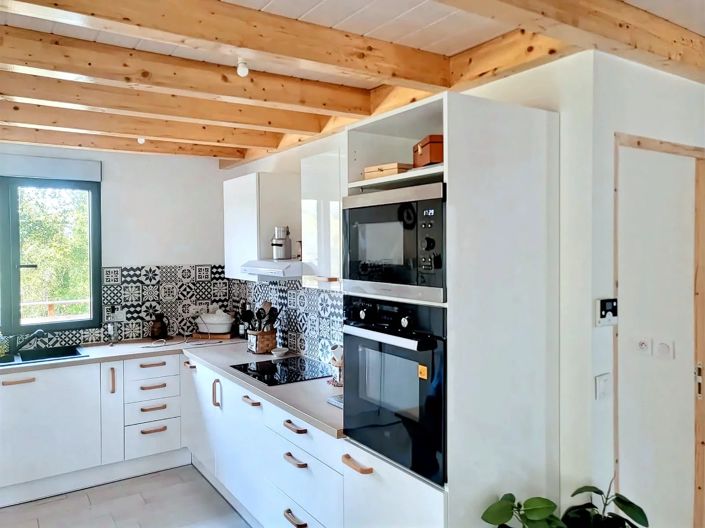 Image No.4-2 Bed House for sale