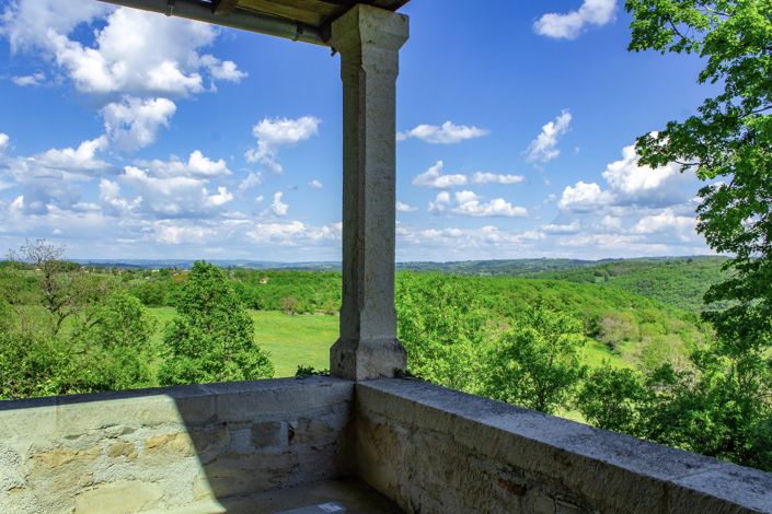 Image No.12-6 Bed House for sale