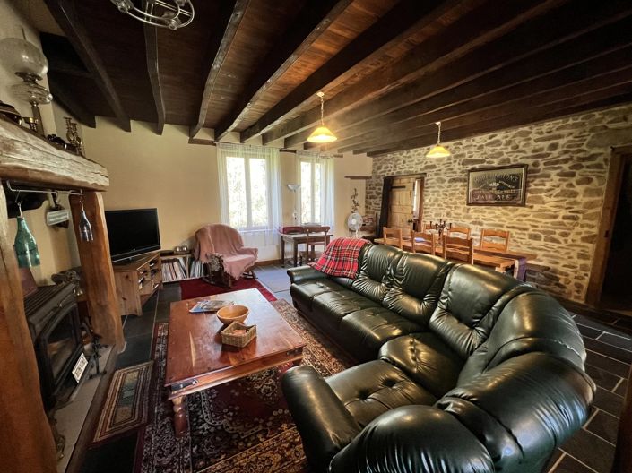 Image No.7-3 Bed House for sale