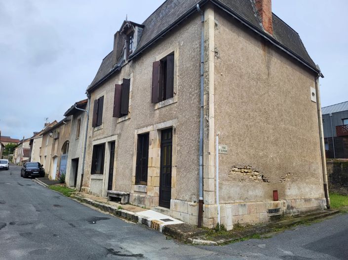 Image No.1-3 Bed House for sale