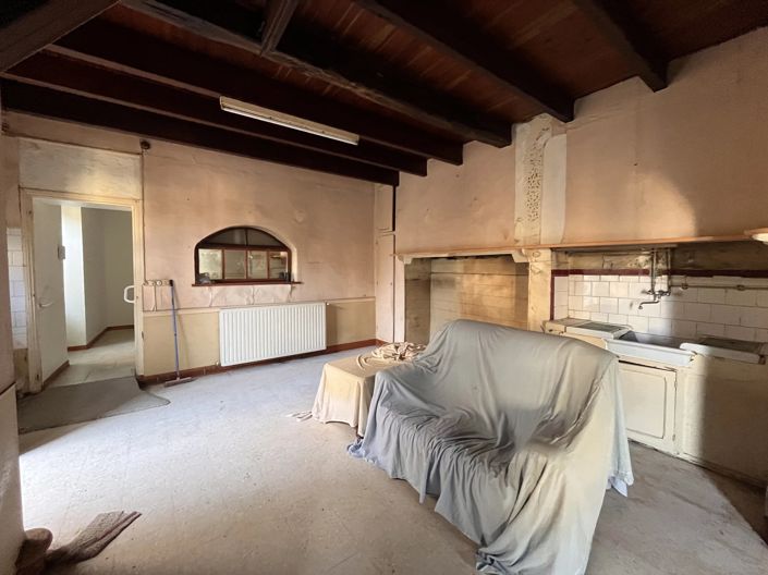 Image No.4-4 Bed Village House for sale