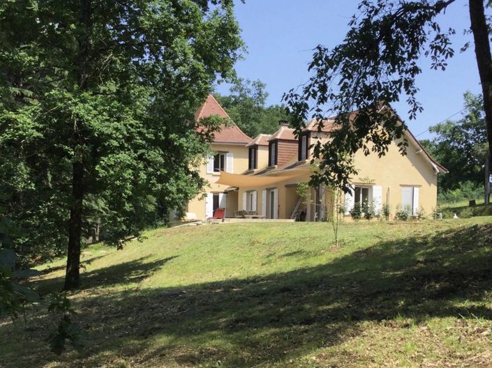 Image No.1-5 Bed House for sale