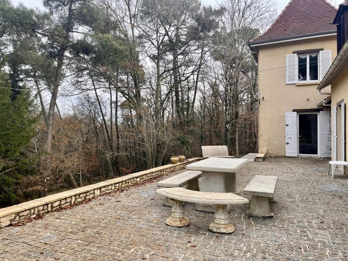 Image No.15-5 Bed House for sale