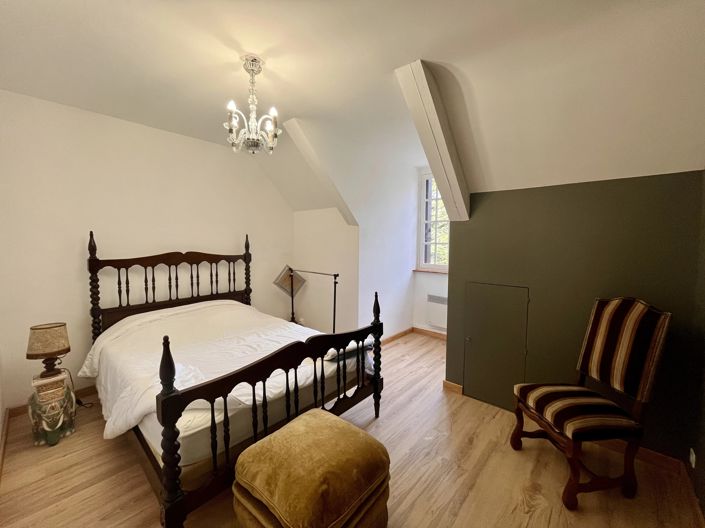 Image No.4-5 Bed House for sale