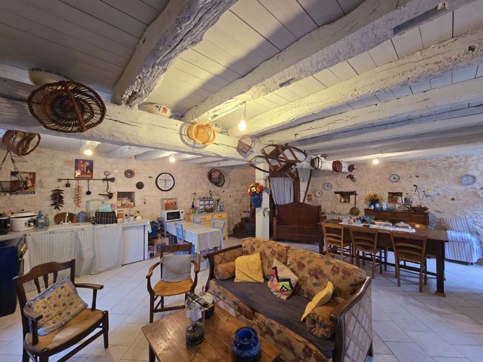 Image No.3-3 Bed House for sale