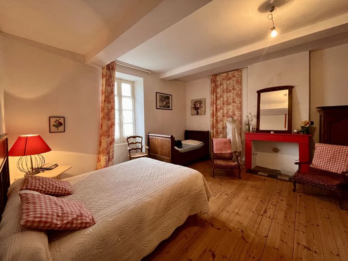 Image No.5-3 Bed House for sale