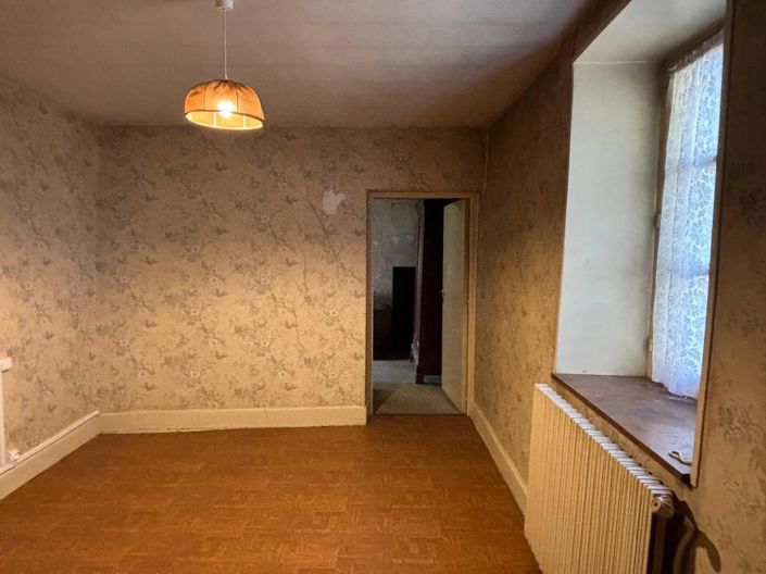 Image No.9-5 Bed Village House for sale