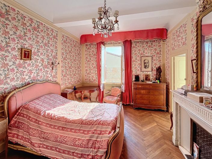 Image No.7-House for sale