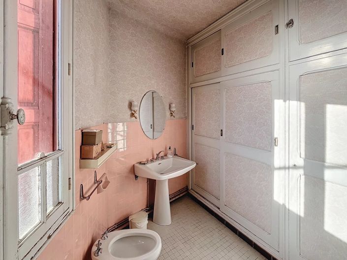 Image No.8-House for sale