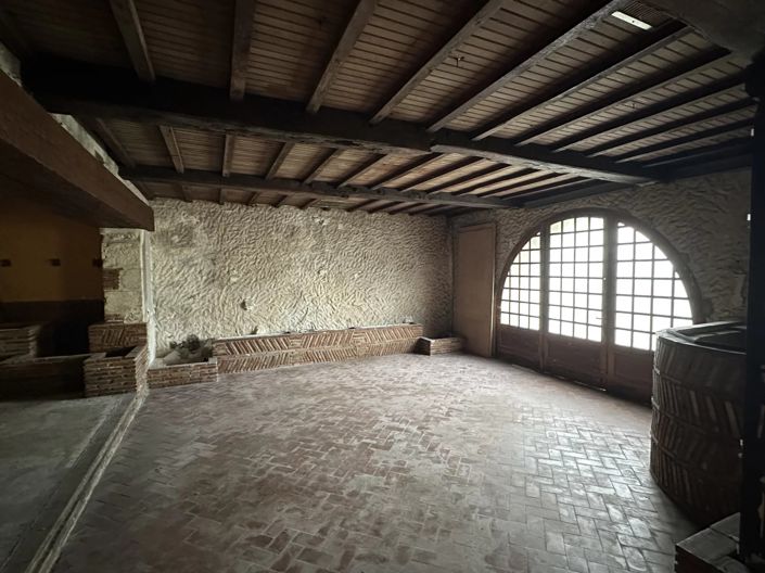 Image No.5-1 Bed House for sale