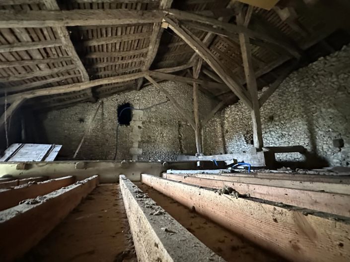 Image No.13-1 Bed House for sale