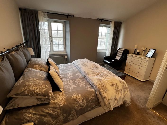 Image No.9-3 Bed House for sale