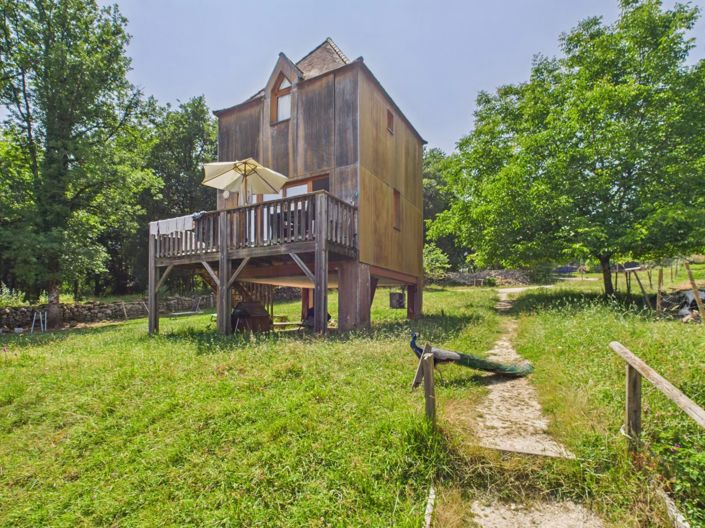 Image No.12-41 Bed House for sale