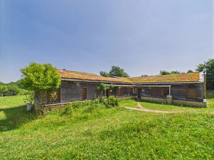 Image No.13-41 Bed House for sale