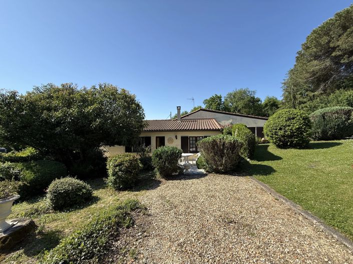 Image No.2-6 Bed House for sale