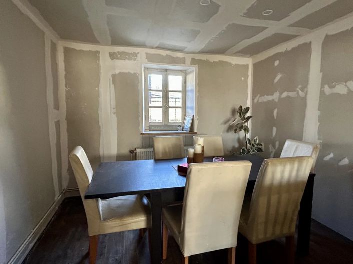 Image No.5-1 Bed Village House for sale