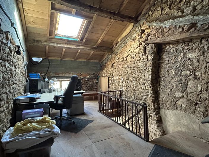 Image No.9-1 Bed Village House for sale