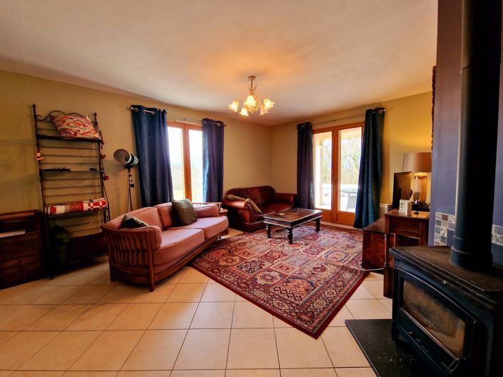 Image No.5-3 Bed House for sale