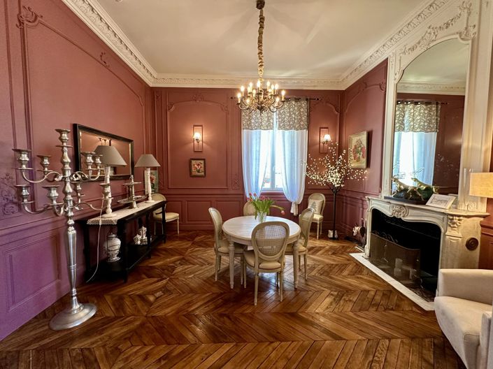 Image No.3-10 Bed House for sale