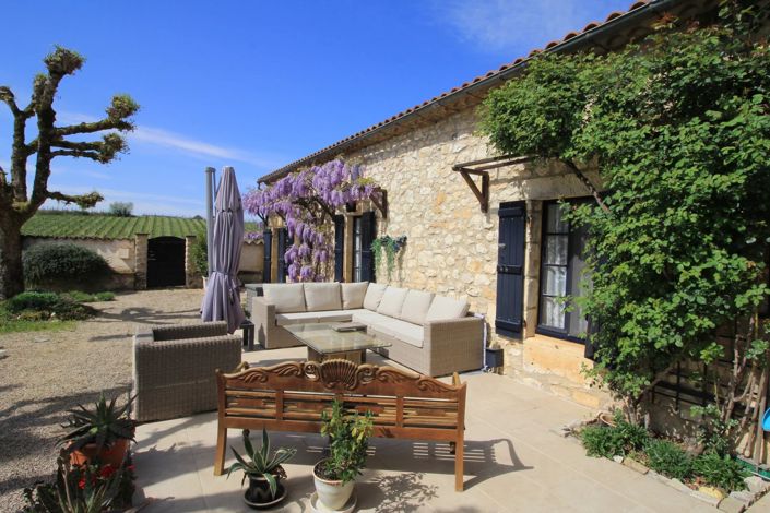 Image No.14-3 Bed House for sale