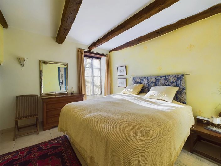 Image No.8-3 Bed House for sale