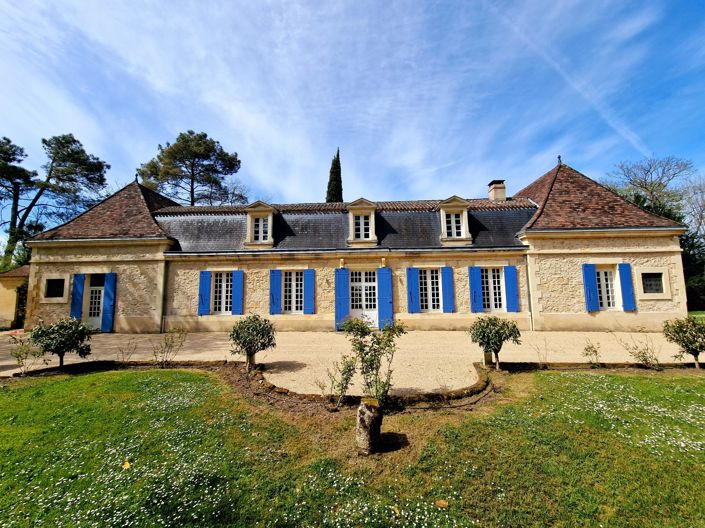 Image No.1-5 Bed House for sale