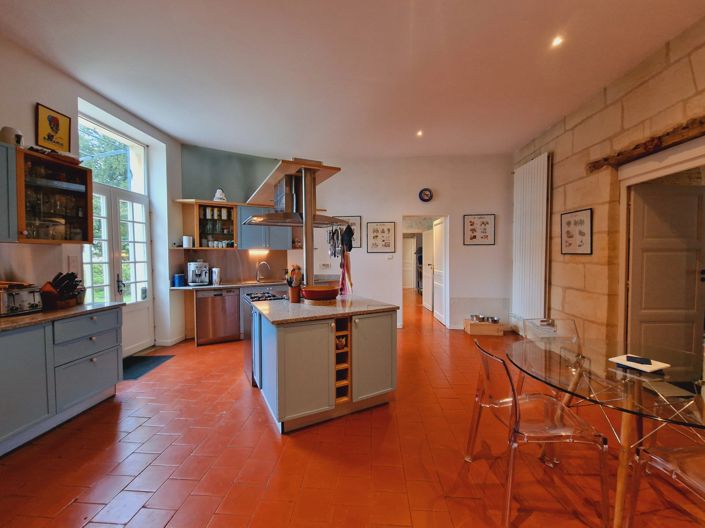 Image No.4-5 Bed House for sale