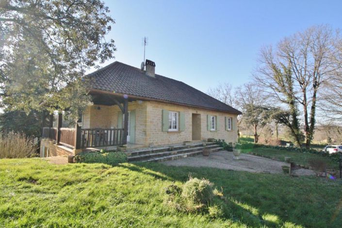Image No.1-4 Bed House for sale