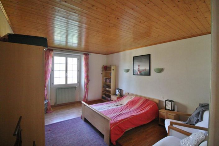 Image No.4-4 Bed House for sale