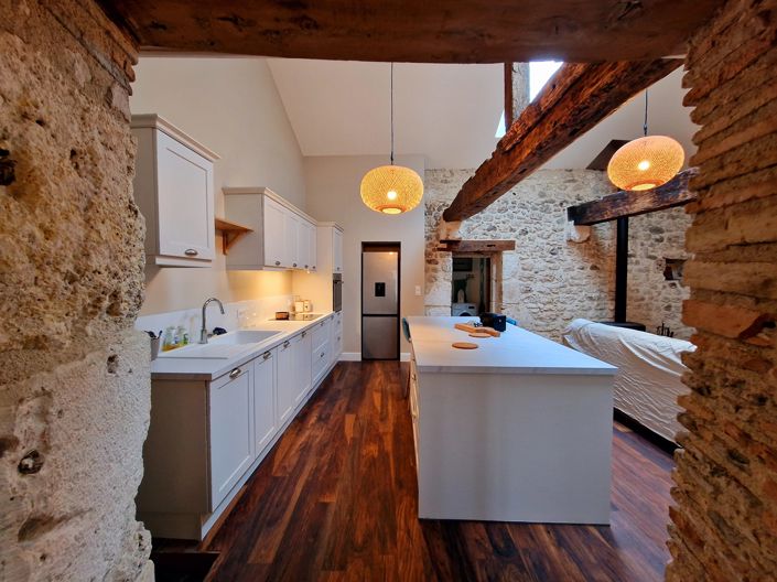 Image No.3-4 Bed House for sale