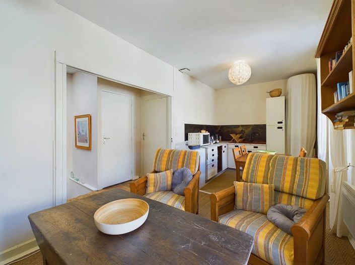 Image No.12-3 Bed House for sale