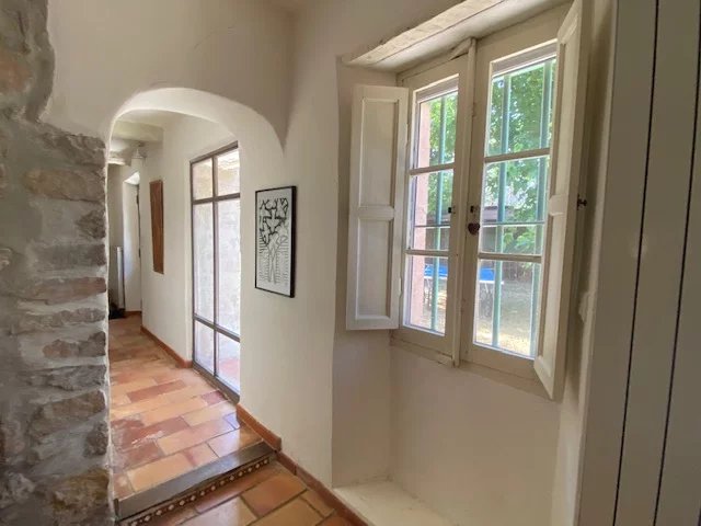 Image No.14-7 Bed House for sale