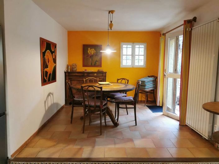 Image No.7-7 Bed House for sale