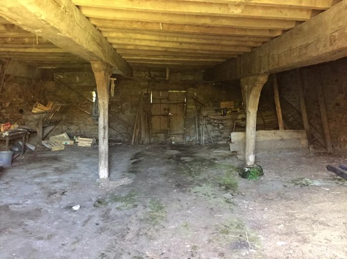 Image No.11-6 Bed Village House for sale